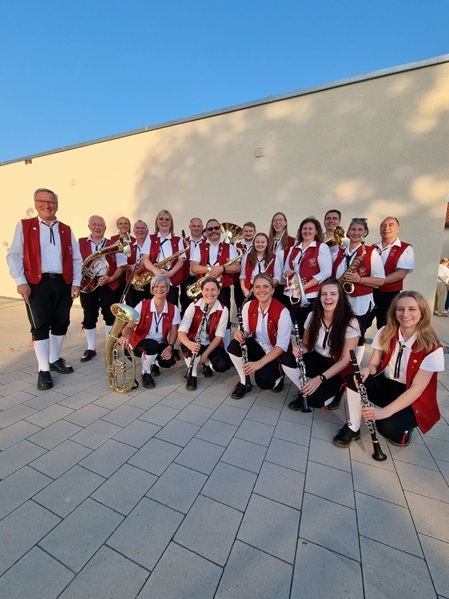 Gruppenbild Musikverein Wolpertshausen